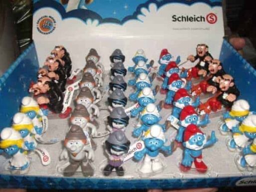 Schleich jest producentem m.in. serii minifigurek przedstawiających postaci Smerfów.